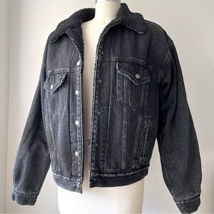 Levi’s 90’s Sherpa Trucker XS Black